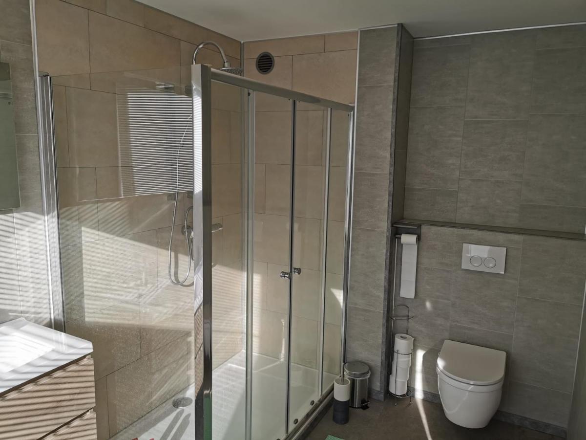 Vakantiehuis H&A 4 Sterren Ипер Екстериор снимка