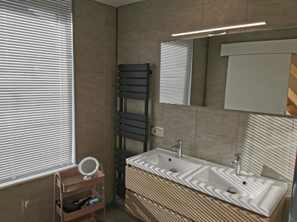 Vakantiehuis H&A 4 Sterren Ипер Екстериор снимка