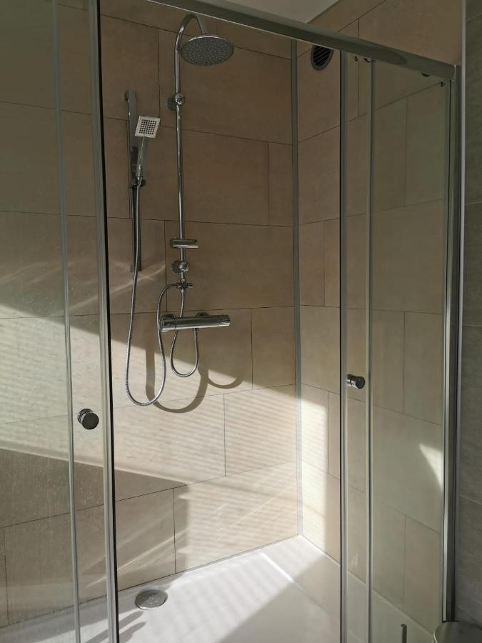 Vakantiehuis H&A 4 Sterren Ипер Екстериор снимка