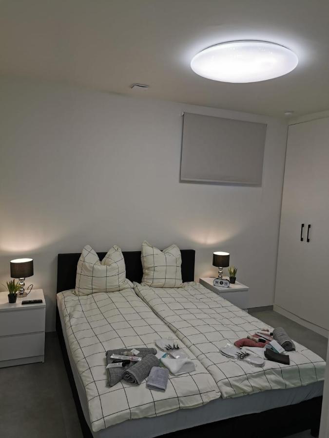 Vakantiehuis H&A 4 Sterren Ипер Екстериор снимка